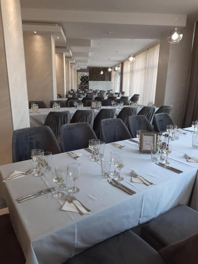 Hotel Balkan Gabrovo Extérieur photo